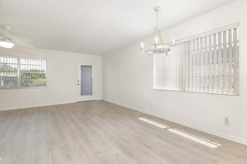 136 Flanders C, Delray Beach FL - photo 10 of 29