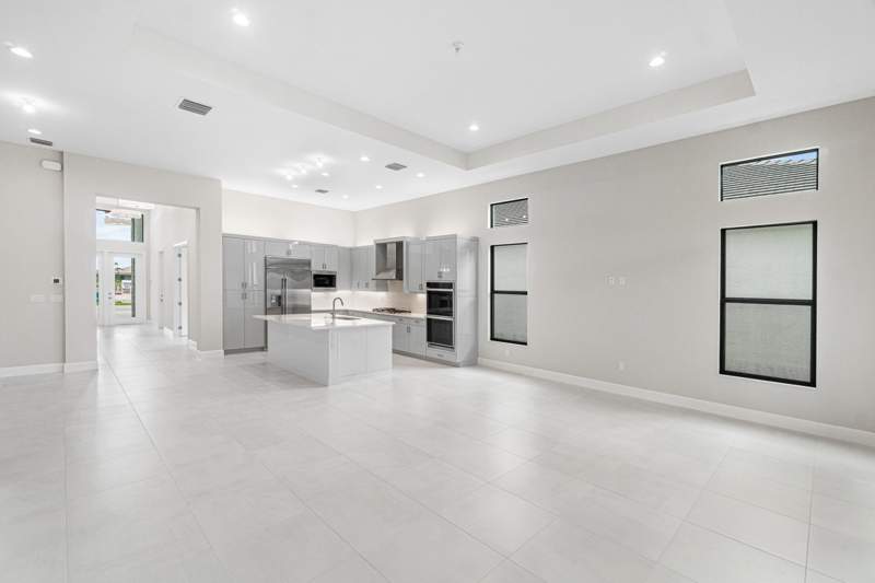 4 bedroom Single Family Residence at 11650 Clever Cardinal Court, Valencia Del Mar, Boynton Beach — photo 2