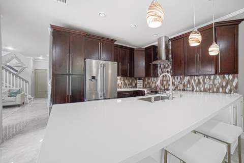 6933 Desert Inn Terrace, Lake Worth FL - photo 10 of 60
