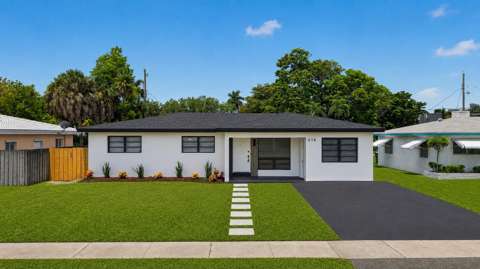 614 N 32Nd Court, home for sale on N 32Nd Court