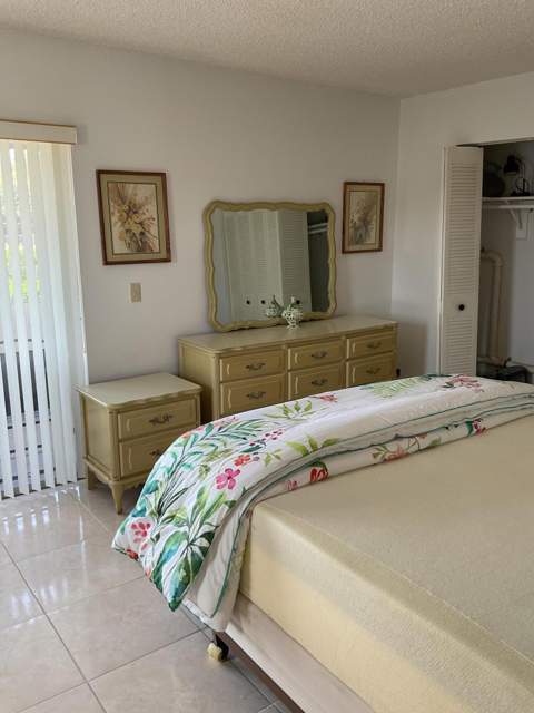 192 Flanders Drive, Delray Beach FL - photo 6 of 24