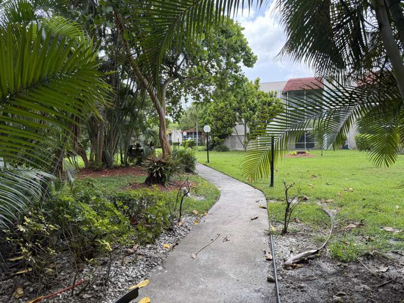 2 bedroom Condominium at 3511 Inverrary Drive #208, Las Vistas K In Inverrary Condo, Lauderhill — photo 1