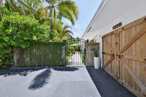 1929 S Ocean Drive, Fort Lauderdale FL - photo 8 of 84