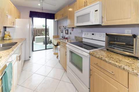 13923 Nesting Way #D, Delray Beach FL - photo 17 of 35