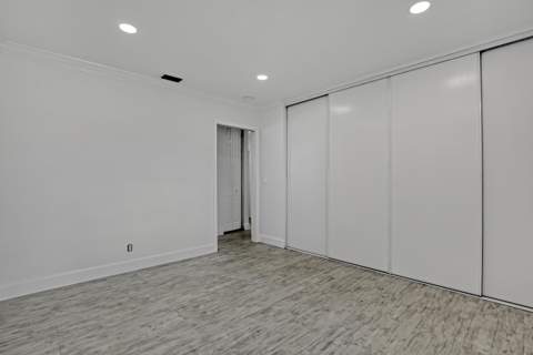 2940 Crosley Drive, West Palm Beach FL - photo 15 of 43
