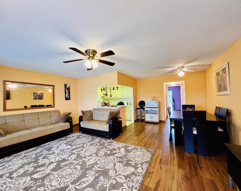 1 bedroom Condominium at 131 Camden F, Camden Condos, West Palm Beach — photo 2