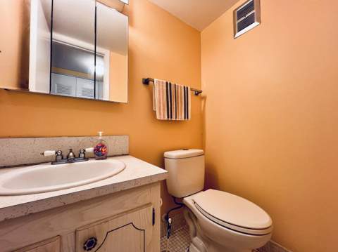 131 Camden F, West Palm Beach FL - photo 6 of 15