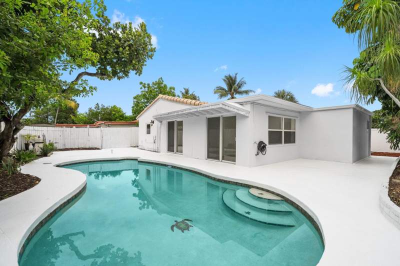 3 bedroom Single Family Residence at 631 NE 56th Court, COLLIER ESTATES 3RD ADD, Fort Lauderdale — photo 2