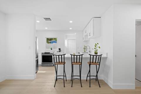 631 NE 56th Court, Fort Lauderdale FL - photo 13 of 34