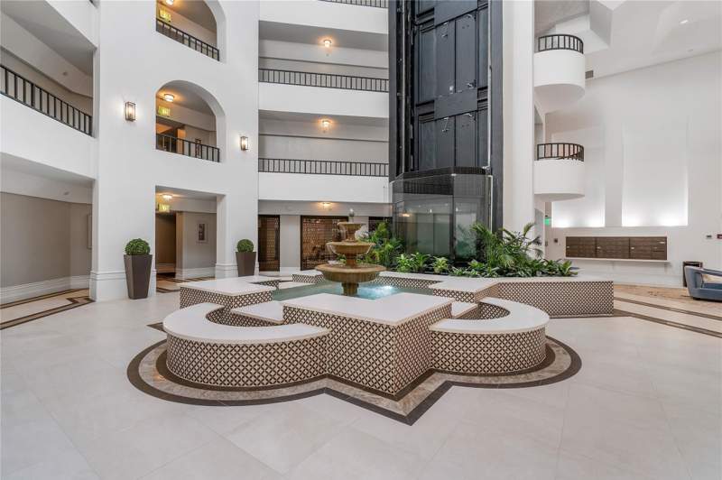 2 bedroom Condominium at 100 SE 5th Avenue #110, Mizner Court Condo, Boca Raton — photo 5