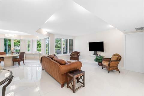 100 SE 5th Avenue #110, Boca Raton FL - photo 10 of 61
