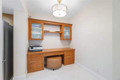 100 SE 5th Avenue #110, Boca Raton FL - photo 17 of 61
