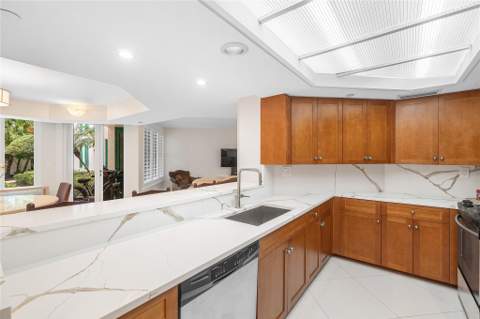 100 SE 5th Avenue #110, Boca Raton FL - photo 19 of 61