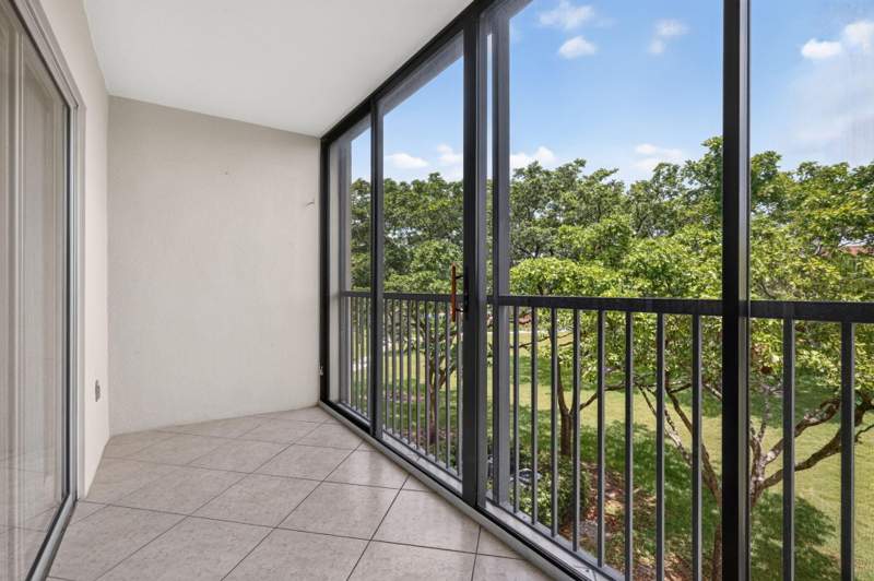 2 bedroom Condominium at 12551 SW 16TH Court #303C, FALMOUTH AT CENTURY VILLAGE, Pembroke Pines — photo 2