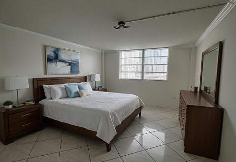 1833 S Ocean Drive #808, Hallandale Beach FL - photo 19 of 26