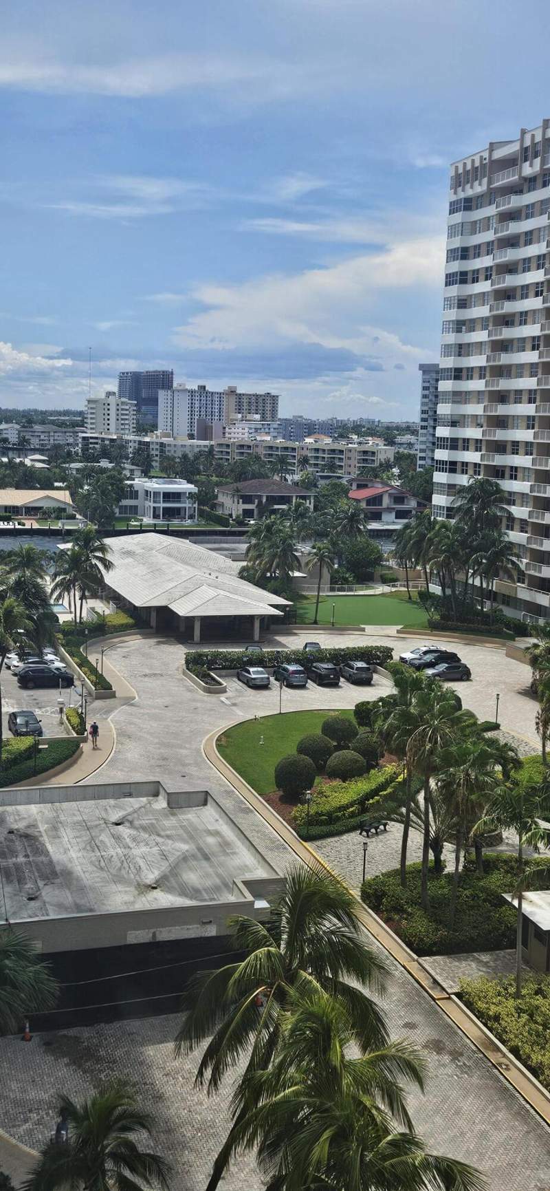 2 bedroom Condominium at 1985 S Ocean Drive #8p, Hemispheres Condo, Hallandale Beach — photo 3