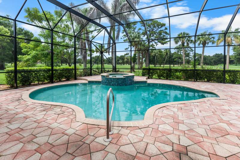 3 bedroom Single Family Residence at 9408 Meadowood Drive, Monte Carlo Country Club Unit 1, Fort Pierce — photo 3