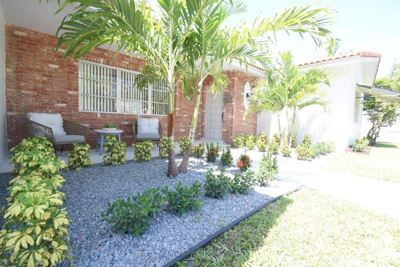 3 bedroom Single Family Residence at 701 NW 6th Drive, Tunison Palms Sec 1, Boca Raton — photo 2