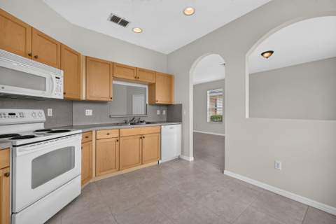 9810 SW Eastbrook Circle, Port St. Lucie FL - photo 14 of 49