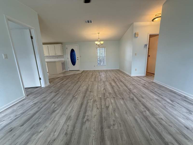 3 bedroom Manufactured Home at 294 Kingfisher Avenue, Sandhill Shores, Fort Pierce — photo 5