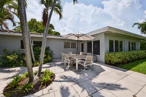 3652 NE 18th Avenue, Oakland Park FL - photo 8 of 49
