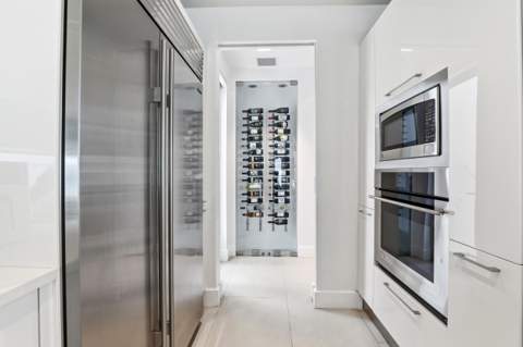 3017 N Atlantic Boulevard, Fort Lauderdale FL - photo 9 of 53
