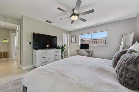 3652 NE 18th Avenue, Oakland Park FL - photo 23 of 49