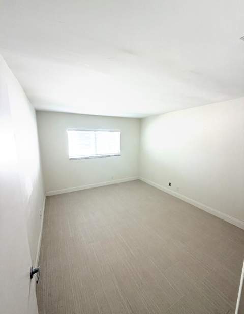 2648 NE 9th Street, Pompano Beach FL - photo 13 of 15