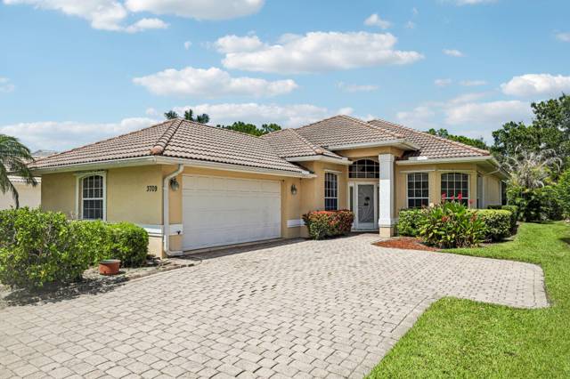 3709 NW Royal Oak Drive