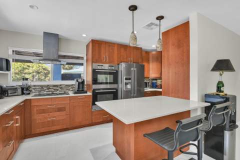 1218 SW 2nd Avenue, Pompano Beach FL - photo 9 of 45