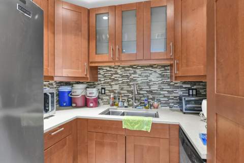 1218 SW 2nd Avenue, Pompano Beach FL - photo 10 of 45