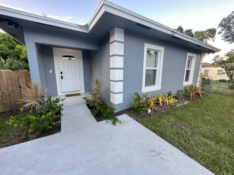 4 bedroom Single Family Residence at 723 20th Street, Washington Heights, West Palm Beach — photo 1