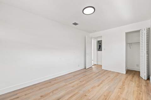4841 NE 5th Terrace, Fort Lauderdale FL - photo 17 of 32