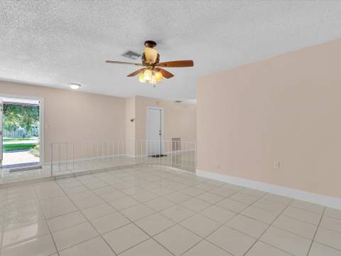 11115 NW 37th Street, Coral Springs FL - photo 12 of 79