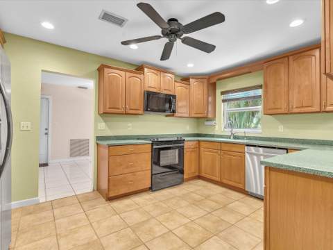 11115 NW 37th Street, Coral Springs FL - photo 23 of 79