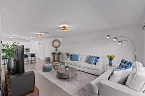 6001 Woods Edge Circle, Riviera Beach FL - photo 15 of 50