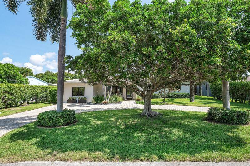 3 bedroom Single Family Residence at 115 Bonnie Briar Lane, Bonniecrest Sub In, Delray Beach — photo 2