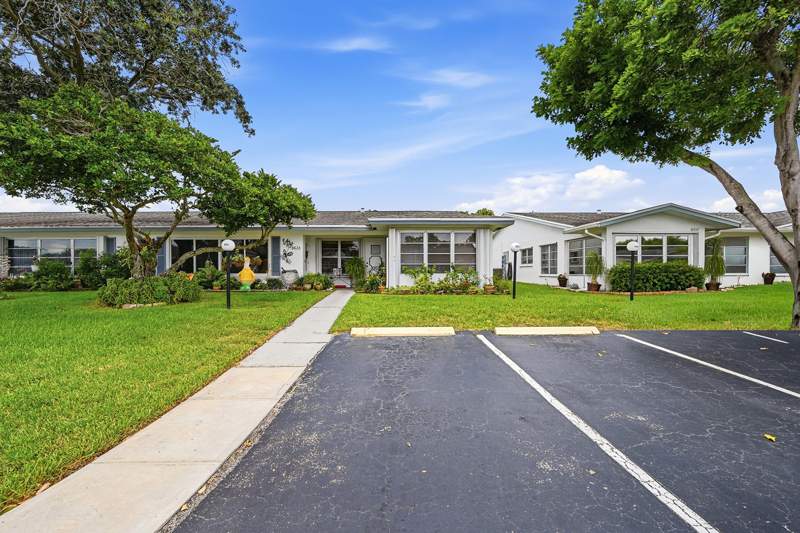 2 bedroom Condominium at 8621 NW 10th Street, Lauderdale West Condo No Xiii, Plantation — photo 2