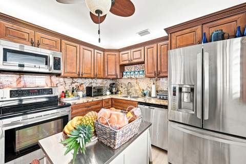 8621 NW 10th Street, Plantation FL - photo 13 of 26