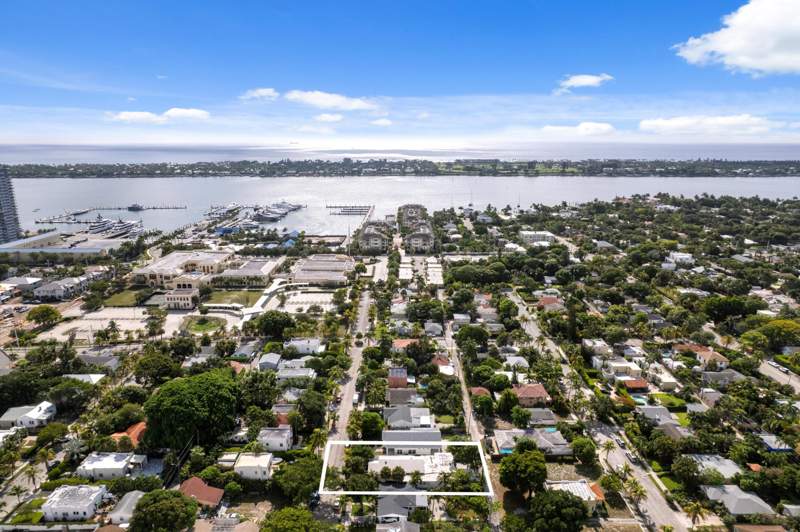 7 bedroom Single Family Residence at 526 38th Street, Northwood Add, West Palm Beach — photo 2