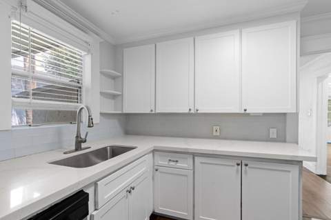 526 38th Street, West Palm Beach FL - photo 7 of 33