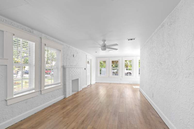 7 bedroom Single Family Residence at 526 38th Street, Northwood Add, West Palm Beach — photo 4
