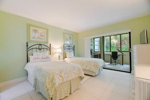 12524 Shoreline Drive #302, Wellington FL - photo 15 of 31