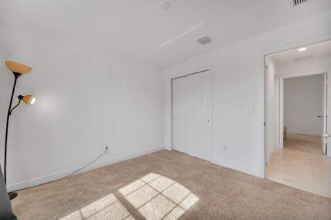 9728 Starboard Drive, Fort Pierce FL - photo 9 of 33