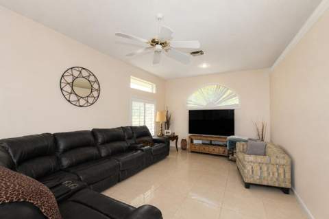 1542 SW Jasmine Trace, Palm City FL - photo 16 of 64
