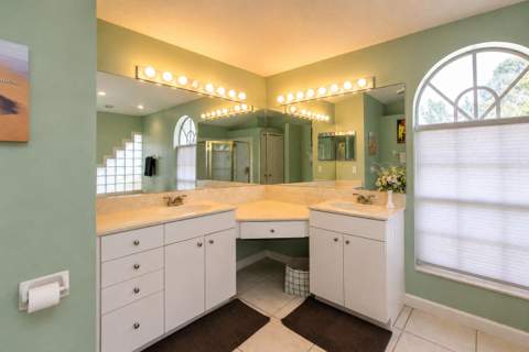 1542 SW Jasmine Trace, Palm City FL - photo 24 of 64