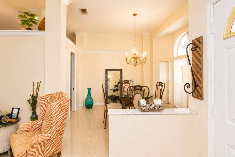 4 bedroom Single Family Residence at 1542 SW Jasmine Trace, Captain'S Creek (Aka Orchid Bay), Palm City — photo 4