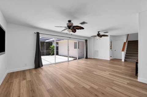 11557 Winchester Drive, Palm Beach Gardens FL - photo 6 of 38