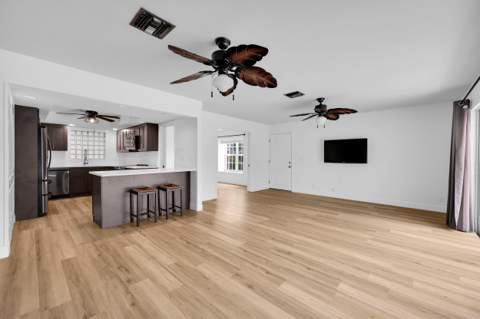 11557 Winchester Drive, Palm Beach Gardens FL - photo 8 of 38
