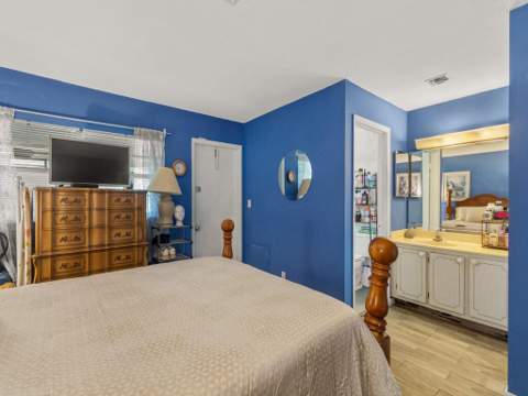 1212 S Lakes End Drive #C, Fort Pierce FL - photo 12 of 18